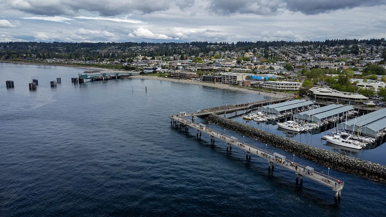 Commercial Roofing in Des Moines Pacific Highway South, Des Moines, WA